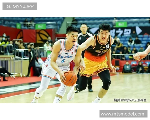 CBA八一对阵福建精彩对决全程360直播不容错过